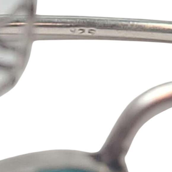 Mod Leaf Turquoise Howlite Rock 925 Wire Bracelet - Picture 8 of 11